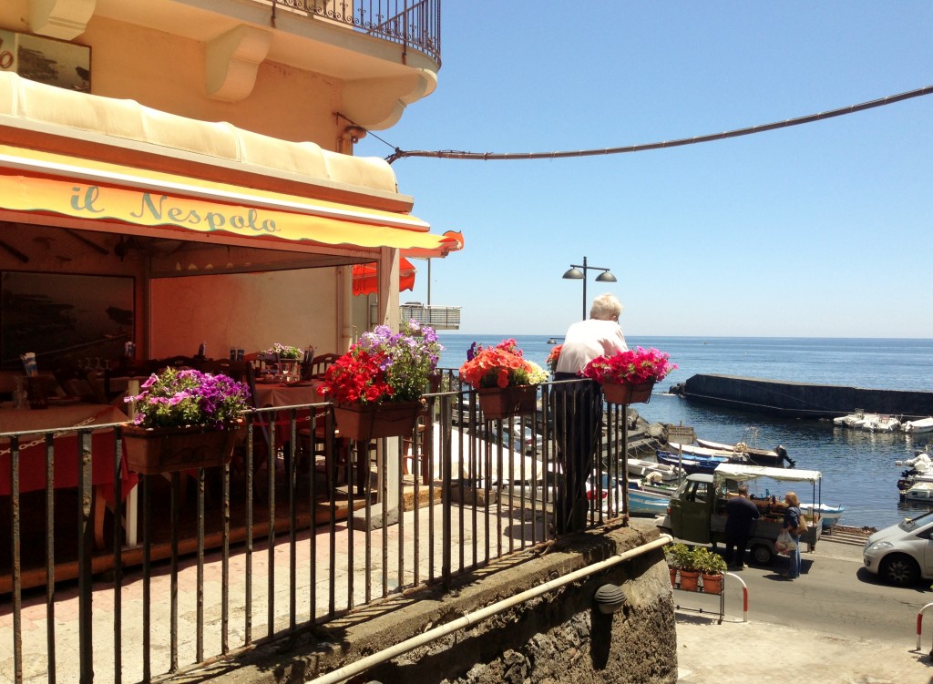 Restaurant Aci Trezza Sicily with view of harbour