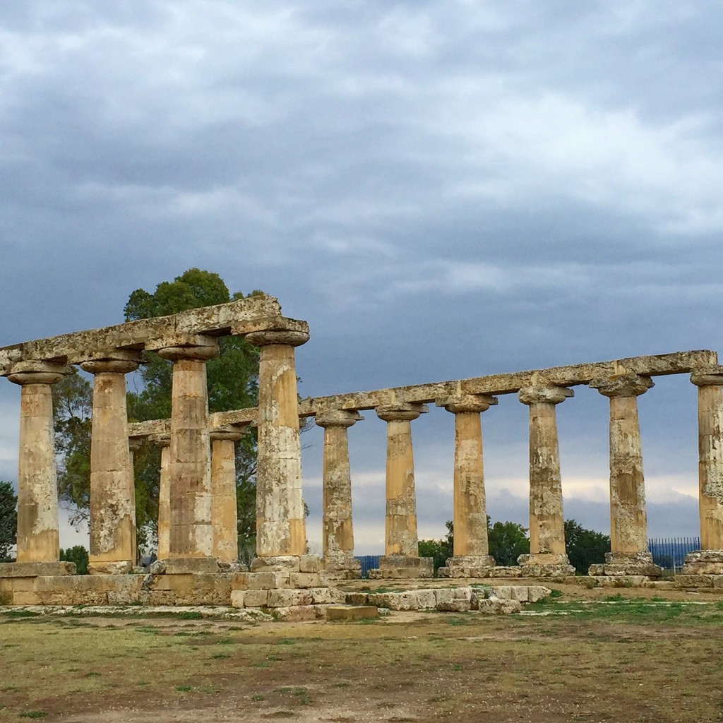 Greek temple at Metaponto
